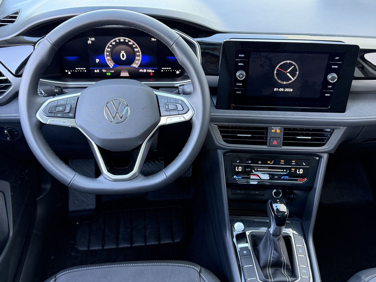 2026 Volkswagen Taos 1.5T SE Black