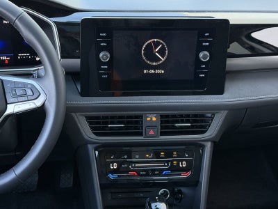 2026 Volkswagen Taos 1.5T SE Black