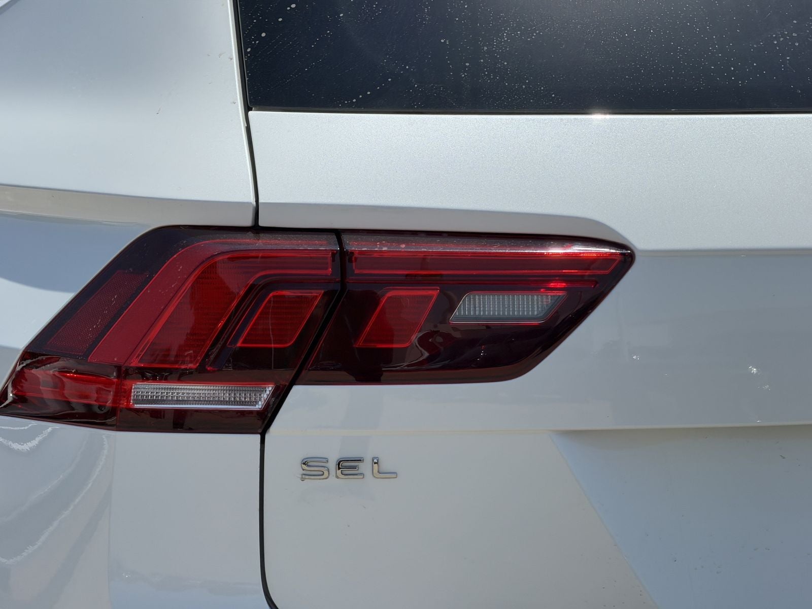 2024 Volkswagen Tiguan 2.0T SEL R-Line