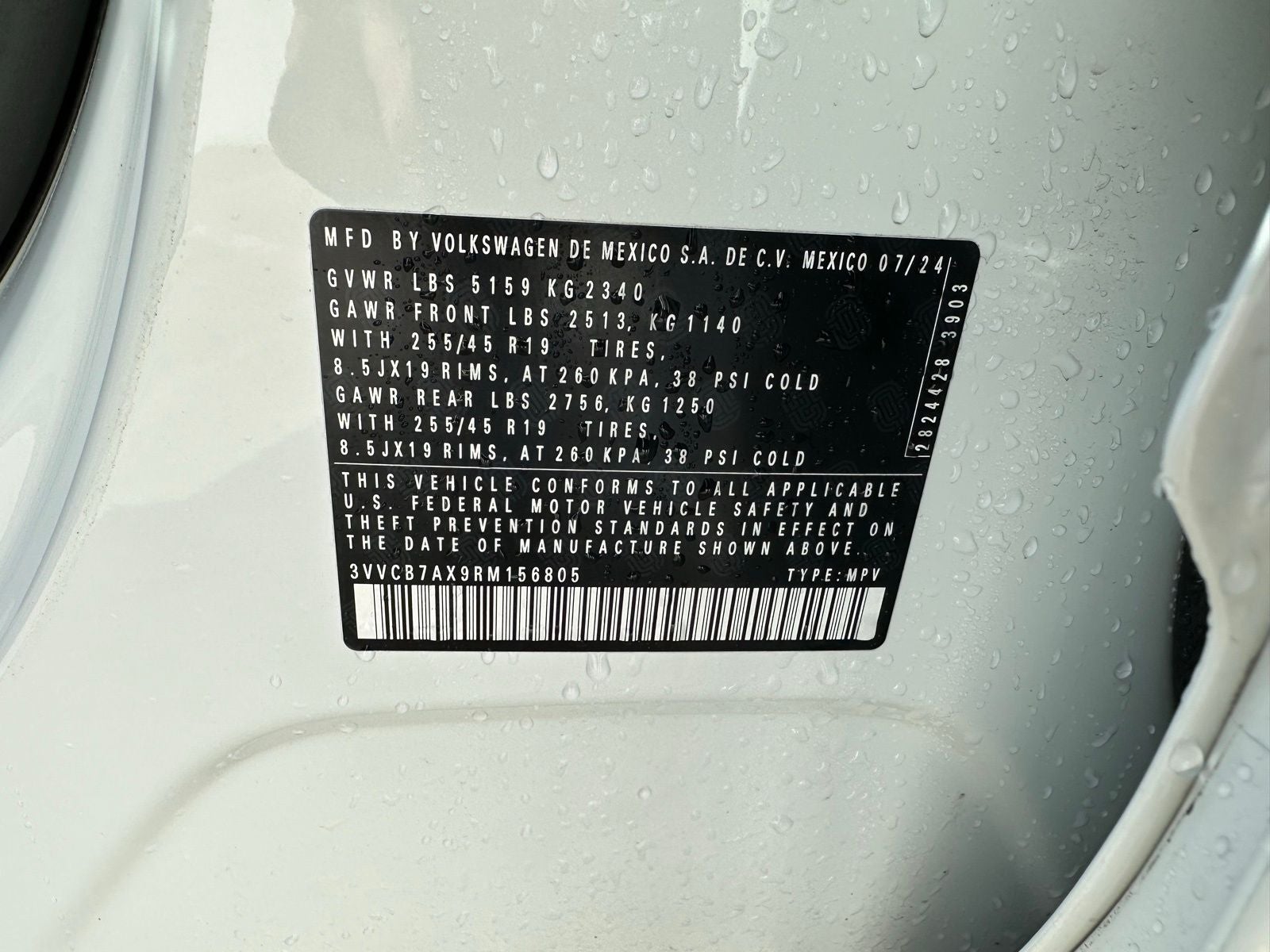 2024 Volkswagen Tiguan 2.0T SE R-Line Black