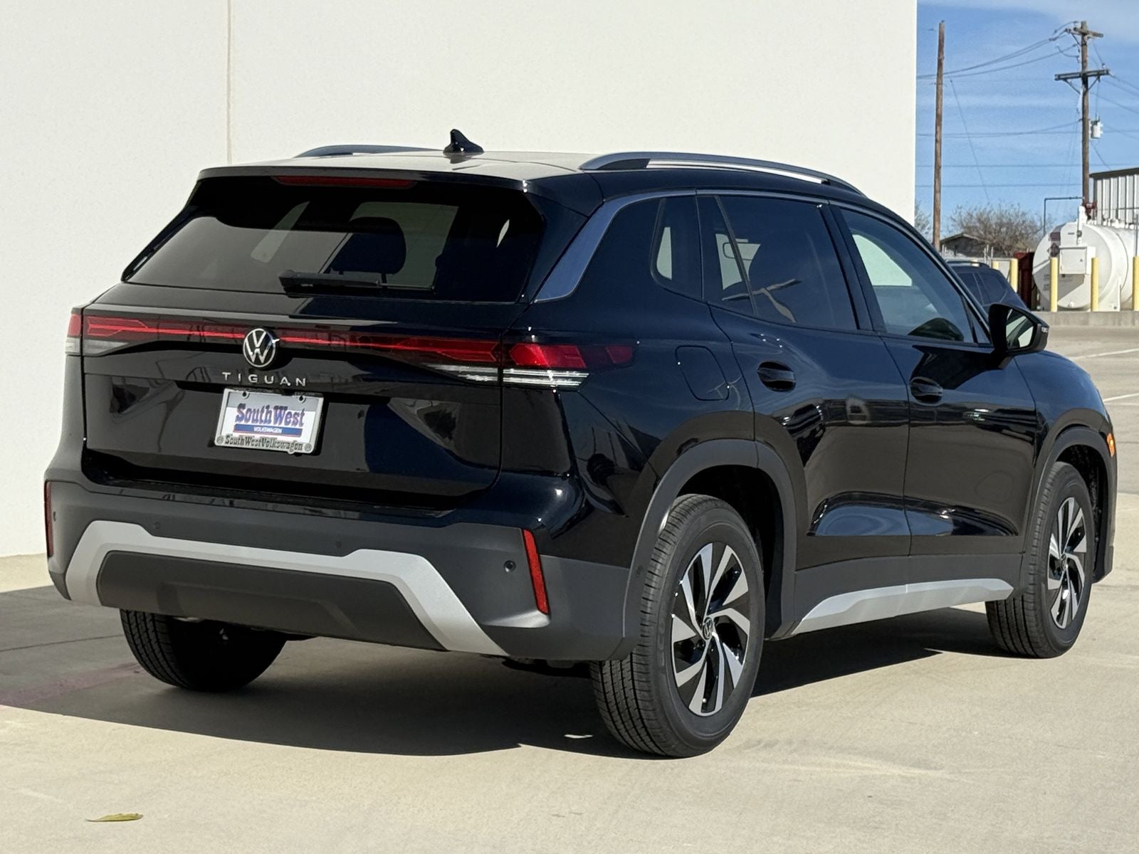 2026 Volkswagen Tiguan 2.0T S