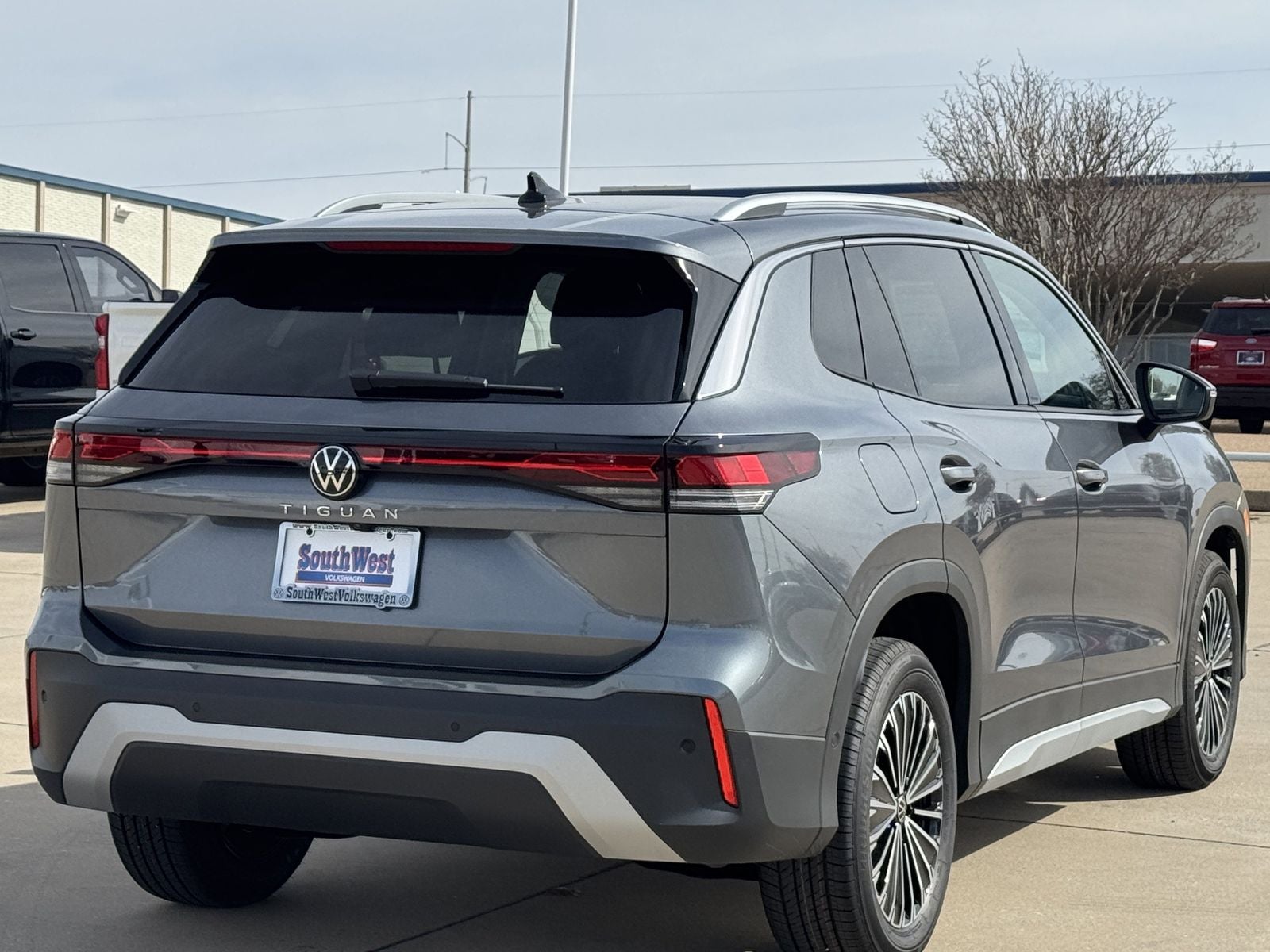 2026 Volkswagen Tiguan 2.0T S