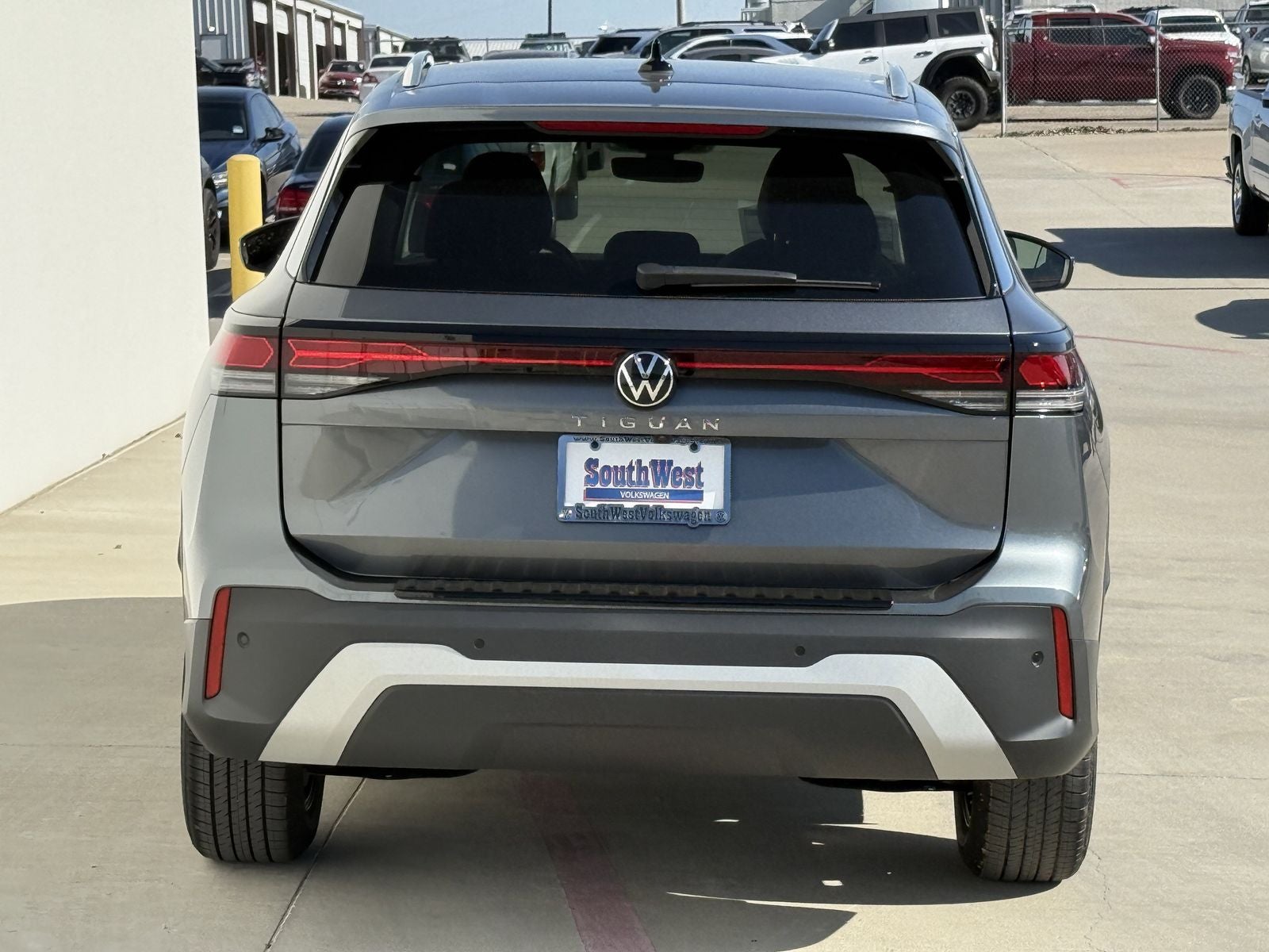 2026 Volkswagen Tiguan 2.0T S