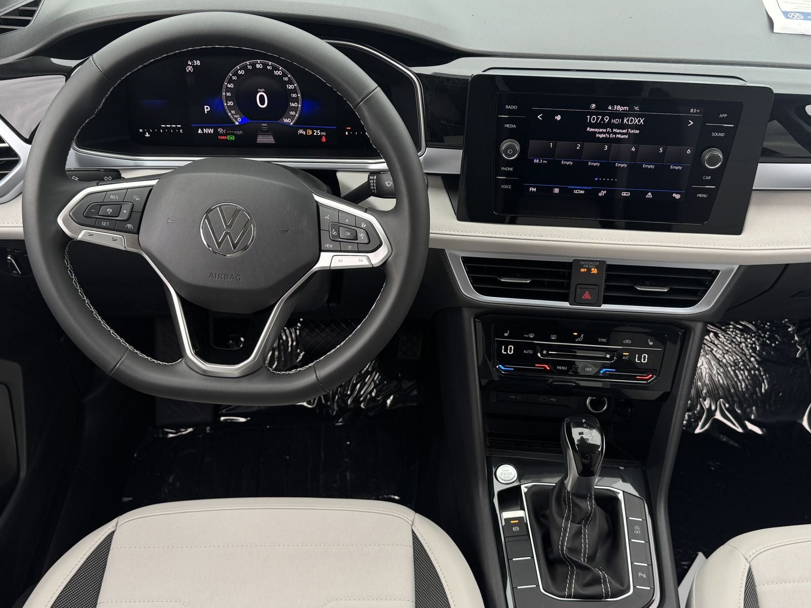 2026 Volkswagen Taos 1.5T SE