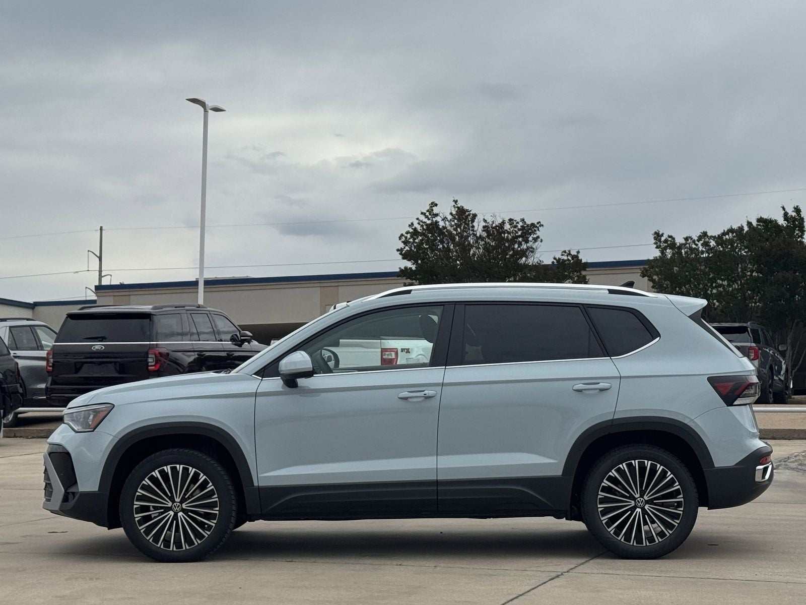 2026 Volkswagen Taos 1.5T SE