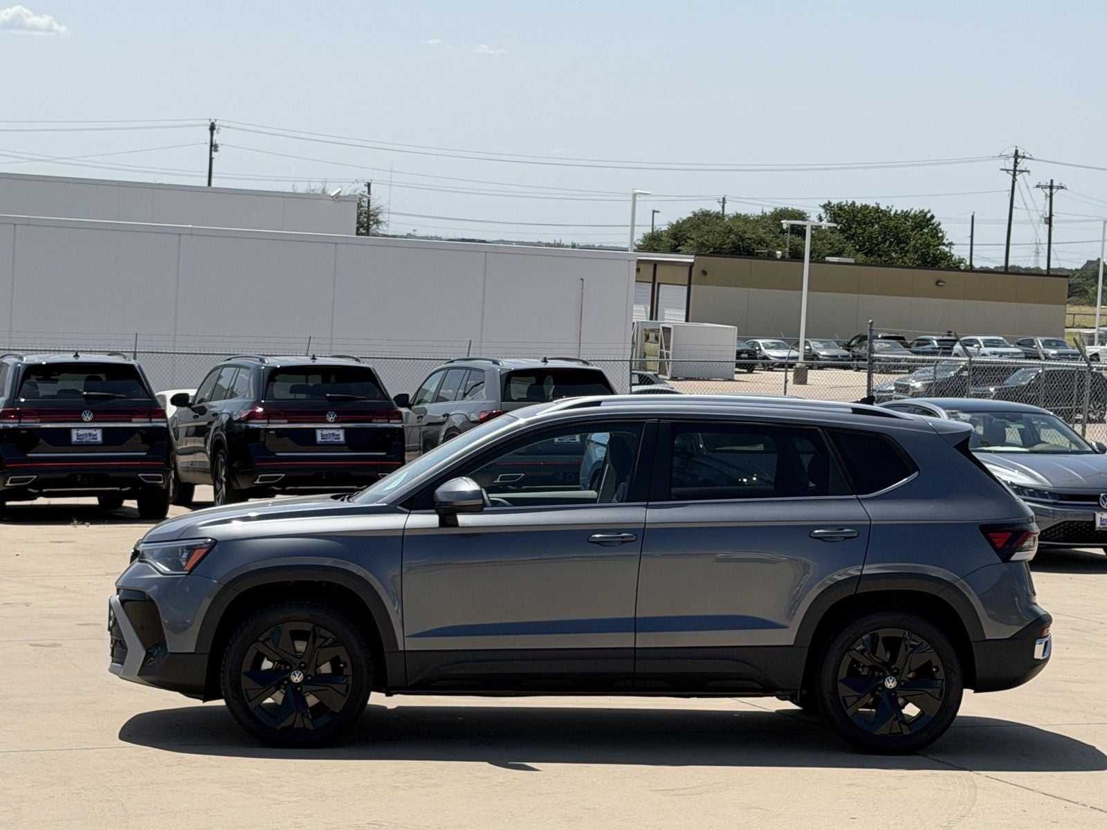 2026 Volkswagen Taos 1.5T SE