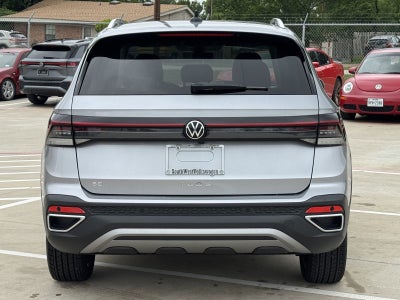 2025 Volkswagen Taos 1.5T SE