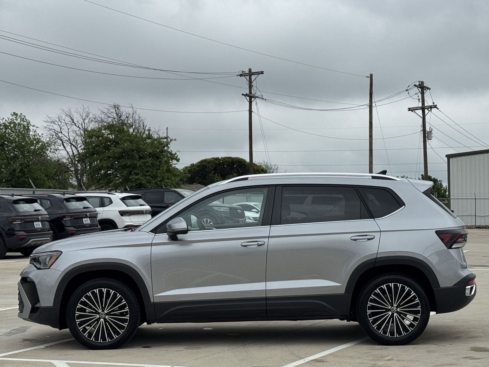 2025 Volkswagen Taos 1.5T SE