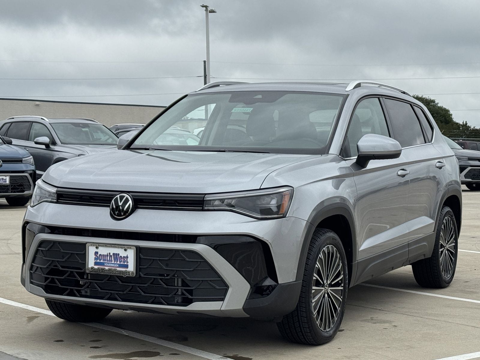 2025 Volkswagen Taos 1.5T SE