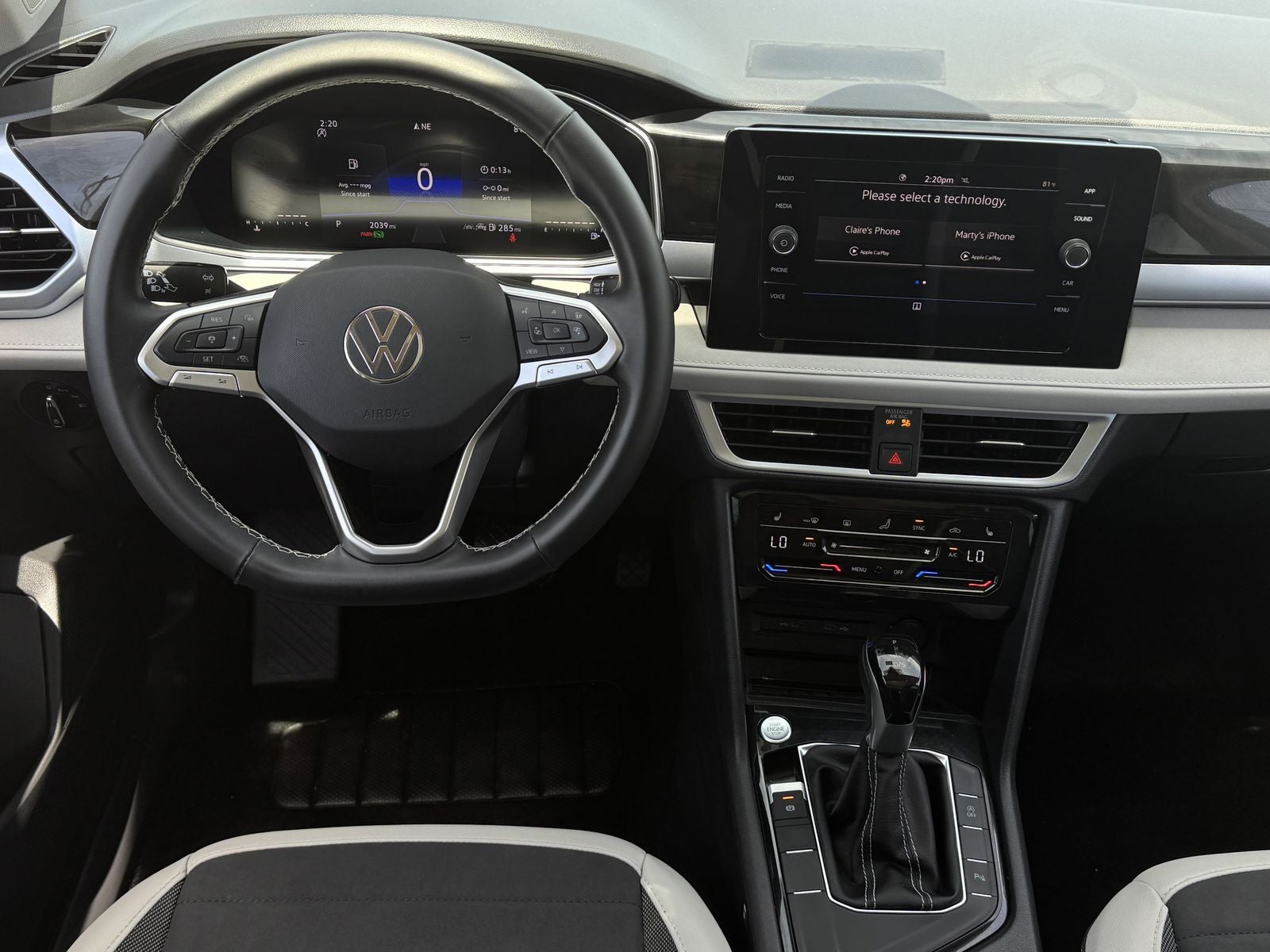 2025 Volkswagen Taos 1.5T SE
