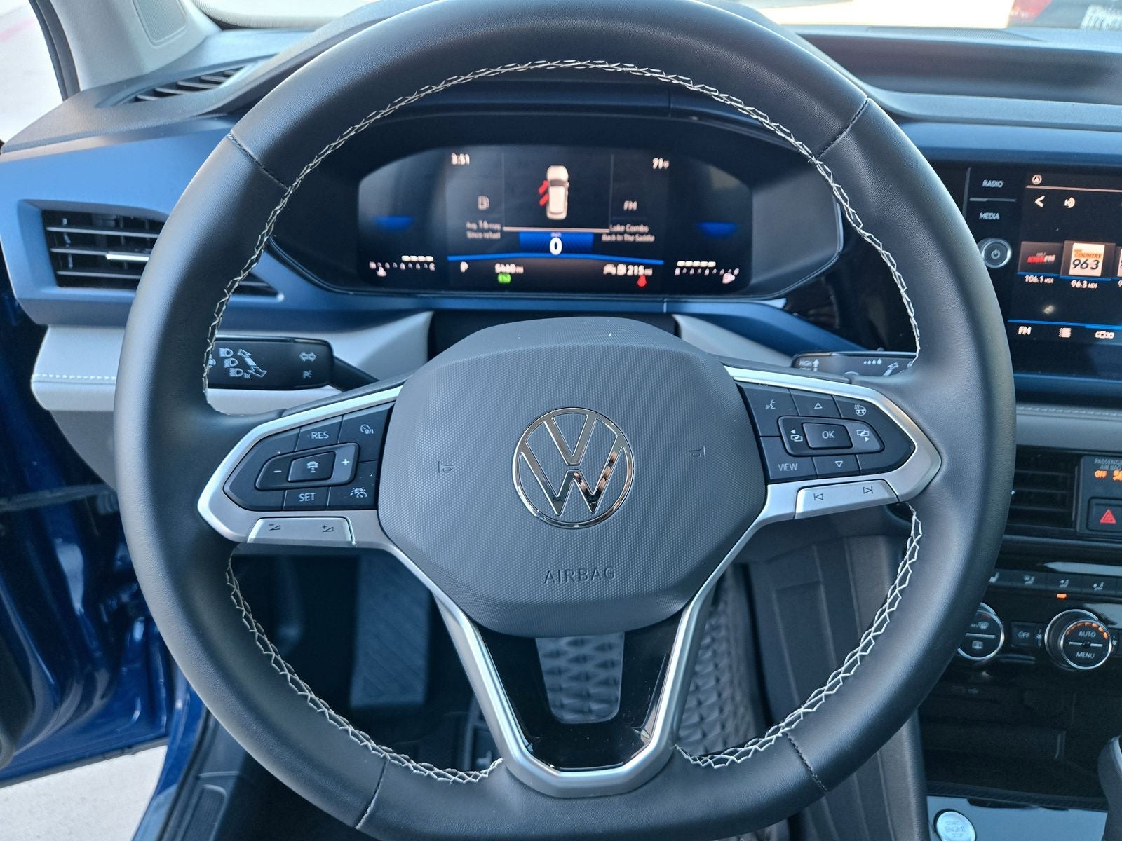 2024 Volkswagen Taos 1.5T SE