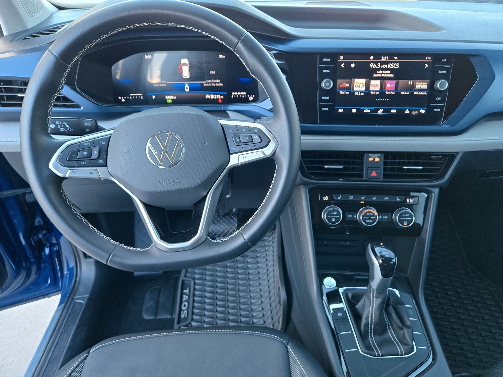 2024 Volkswagen Taos 1.5T SE