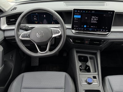 2025 Volkswagen Tiguan 2.0T SE