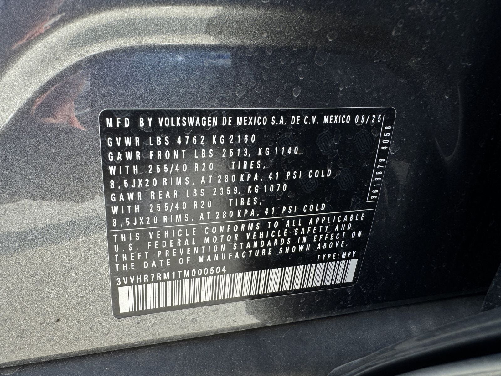 2026 Volkswagen Tiguan 2.0T SE R-Line Black