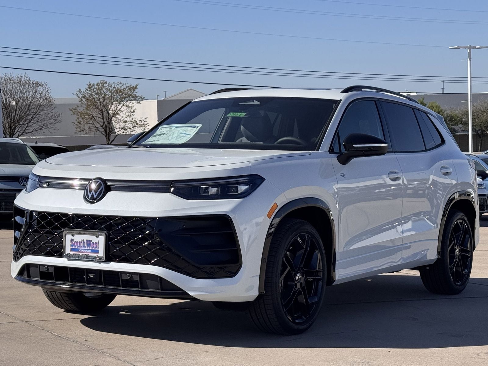 2026 Volkswagen Tiguan 2.0T SE R-Line Black