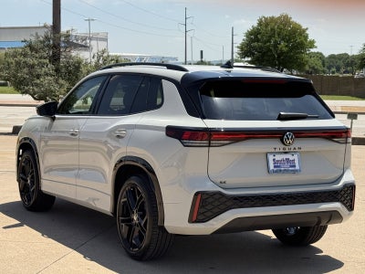 2026 Volkswagen Tiguan 2.0T SE R-Line Black
