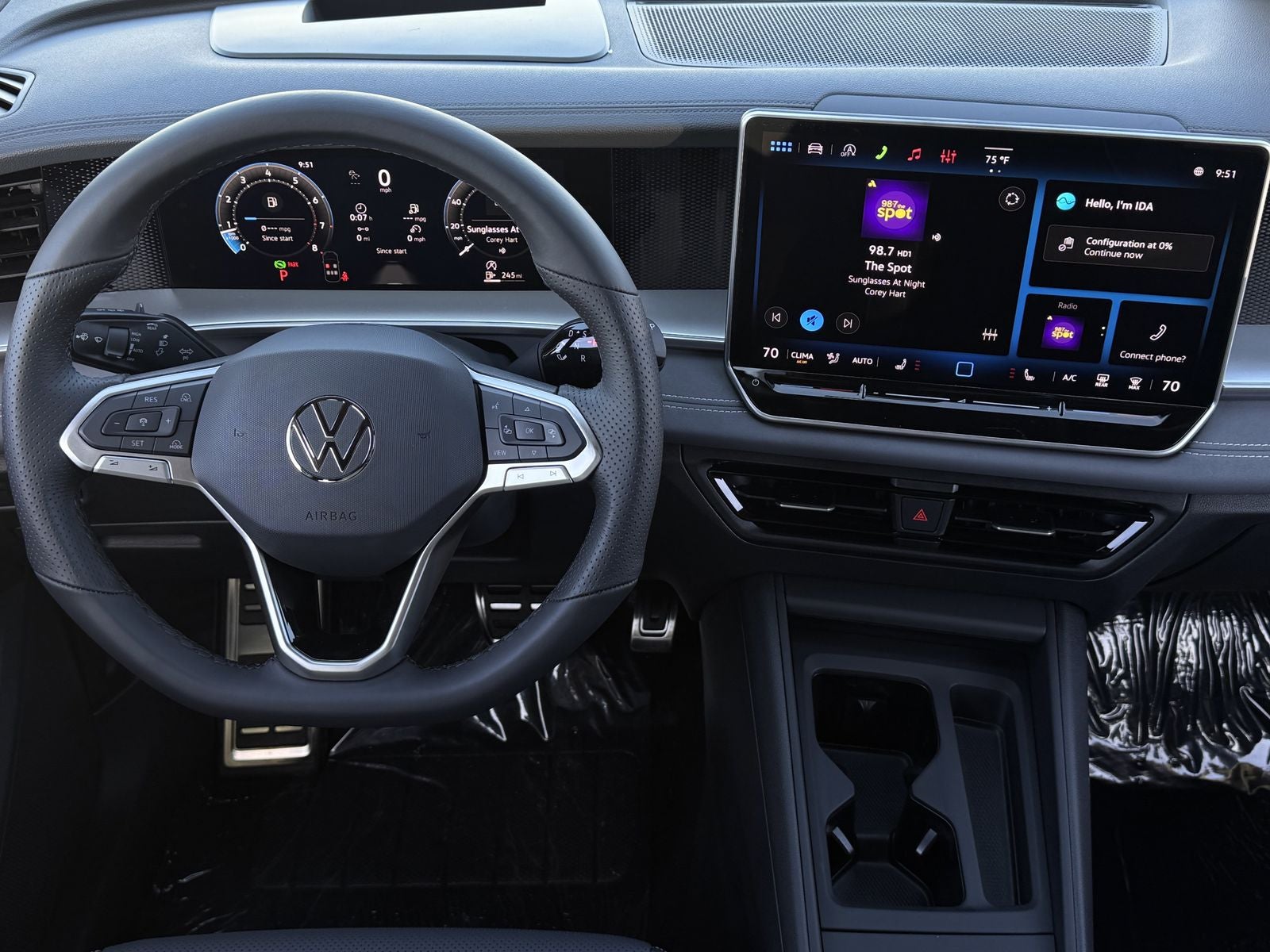 2026 Volkswagen Tiguan 2.0T SE R-Line Black