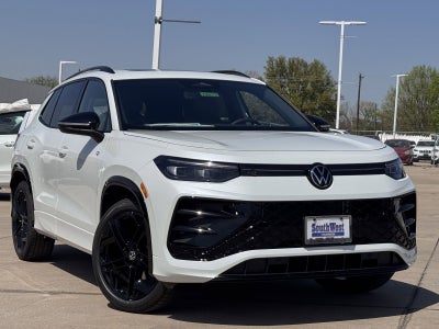 2026 Volkswagen Tiguan 2.0T SE R-Line Black