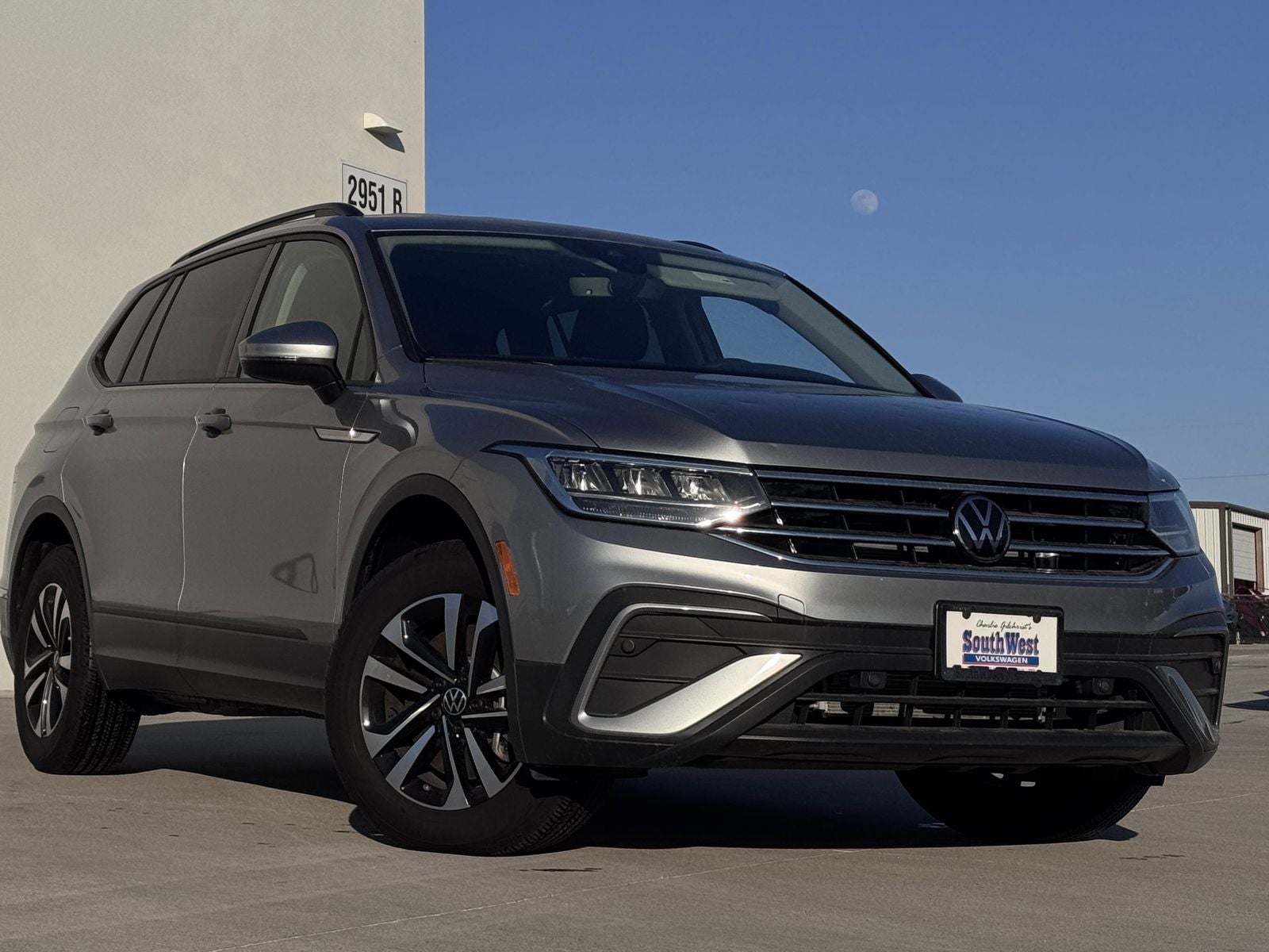 2024 Volkswagen Tiguan S