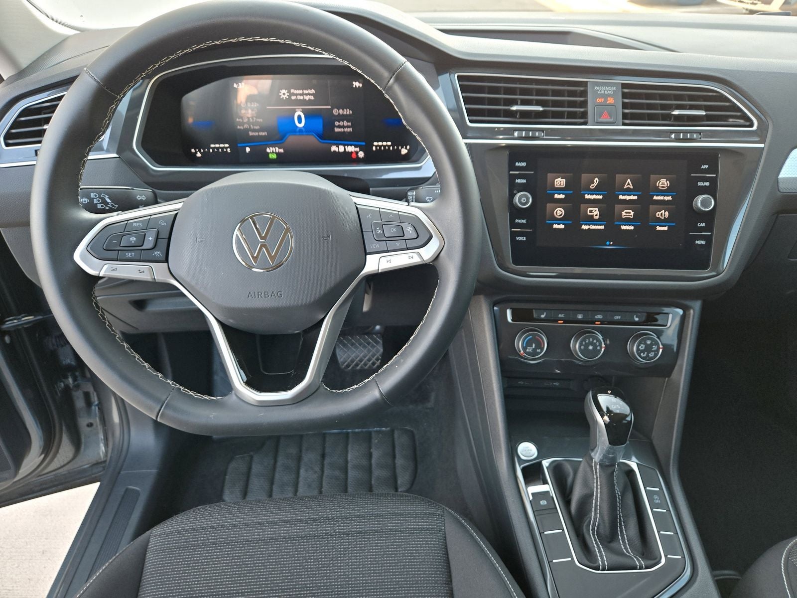 2024 Volkswagen Tiguan 2.0T S