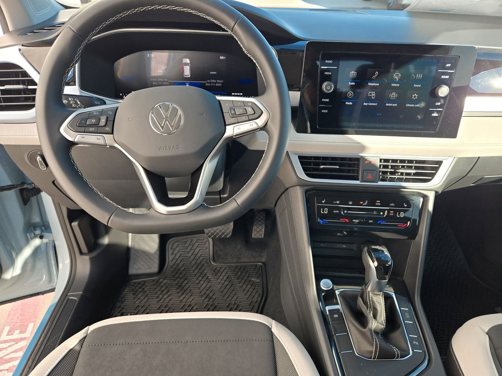 2026 Volkswagen Taos 1.5T SE