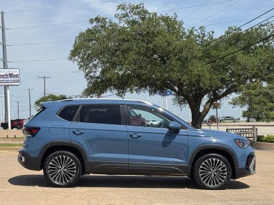 2025 Volkswagen Taos 1.5T SE