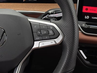 2026 Volkswagen Tiguan 2.0T SEL R-Line