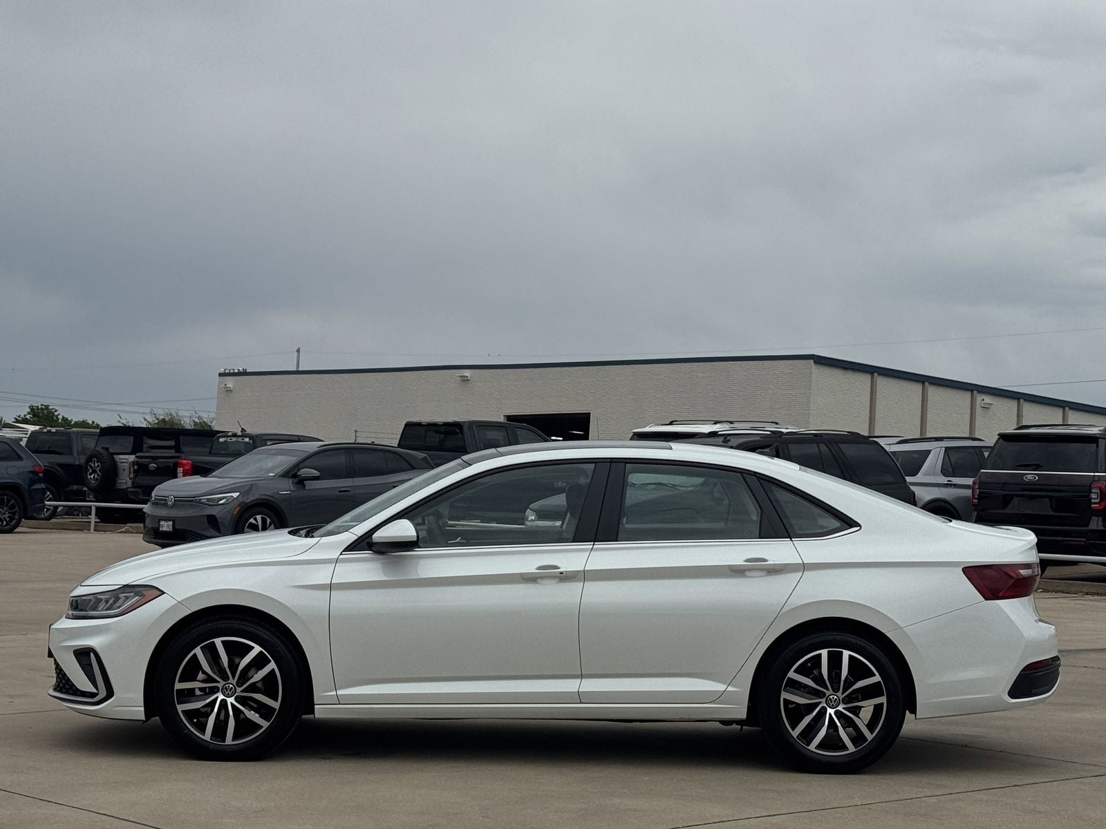 2026 Volkswagen Jetta 1.5T SE