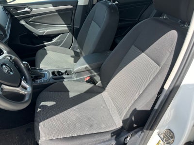 2020 Volkswagen Jetta Base