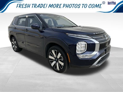 2025 Mitsubishi Outlander Base