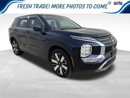 2025 Mitsubishi Outlander Base