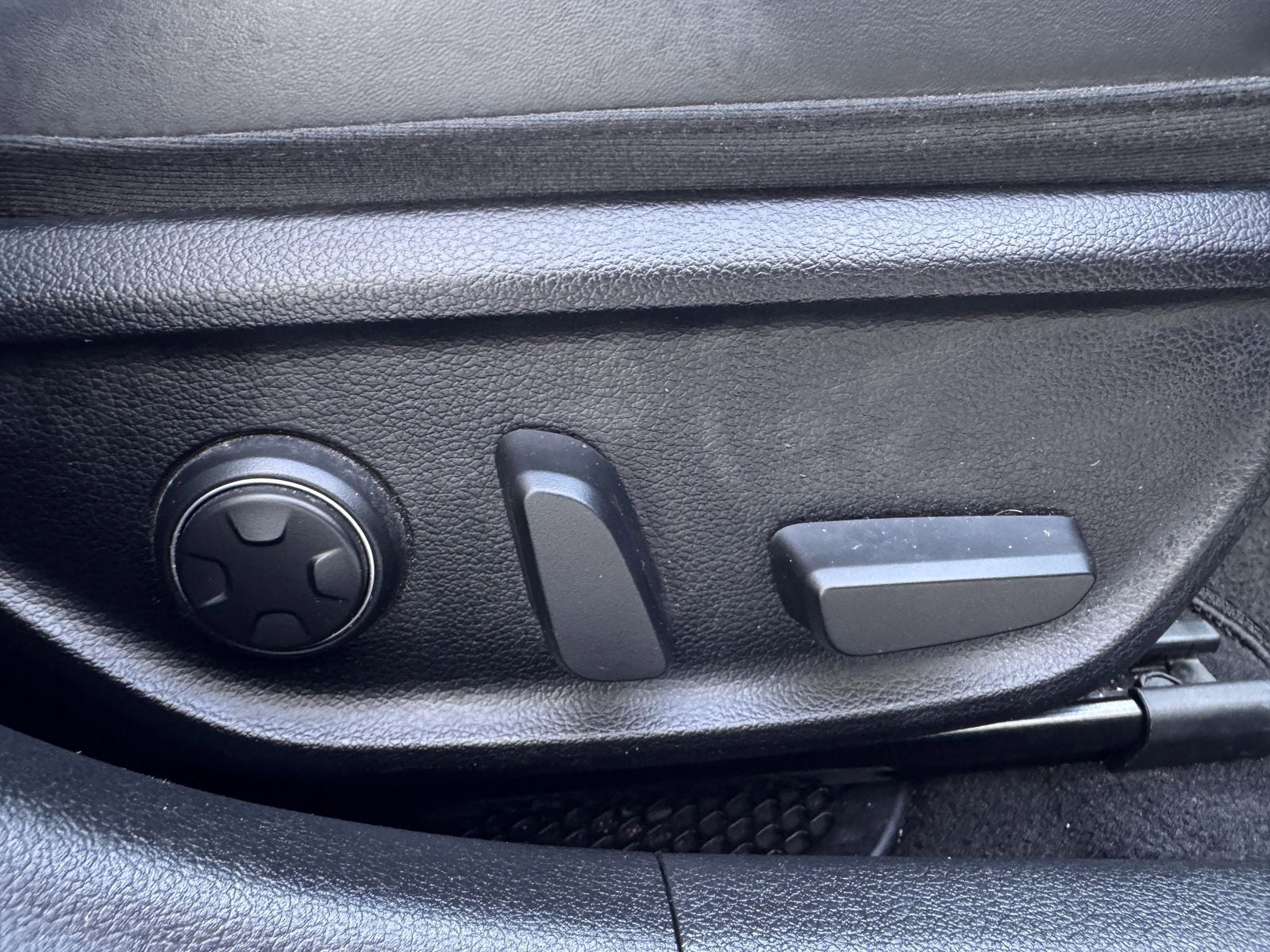 2020 Genesis G70 3.3T