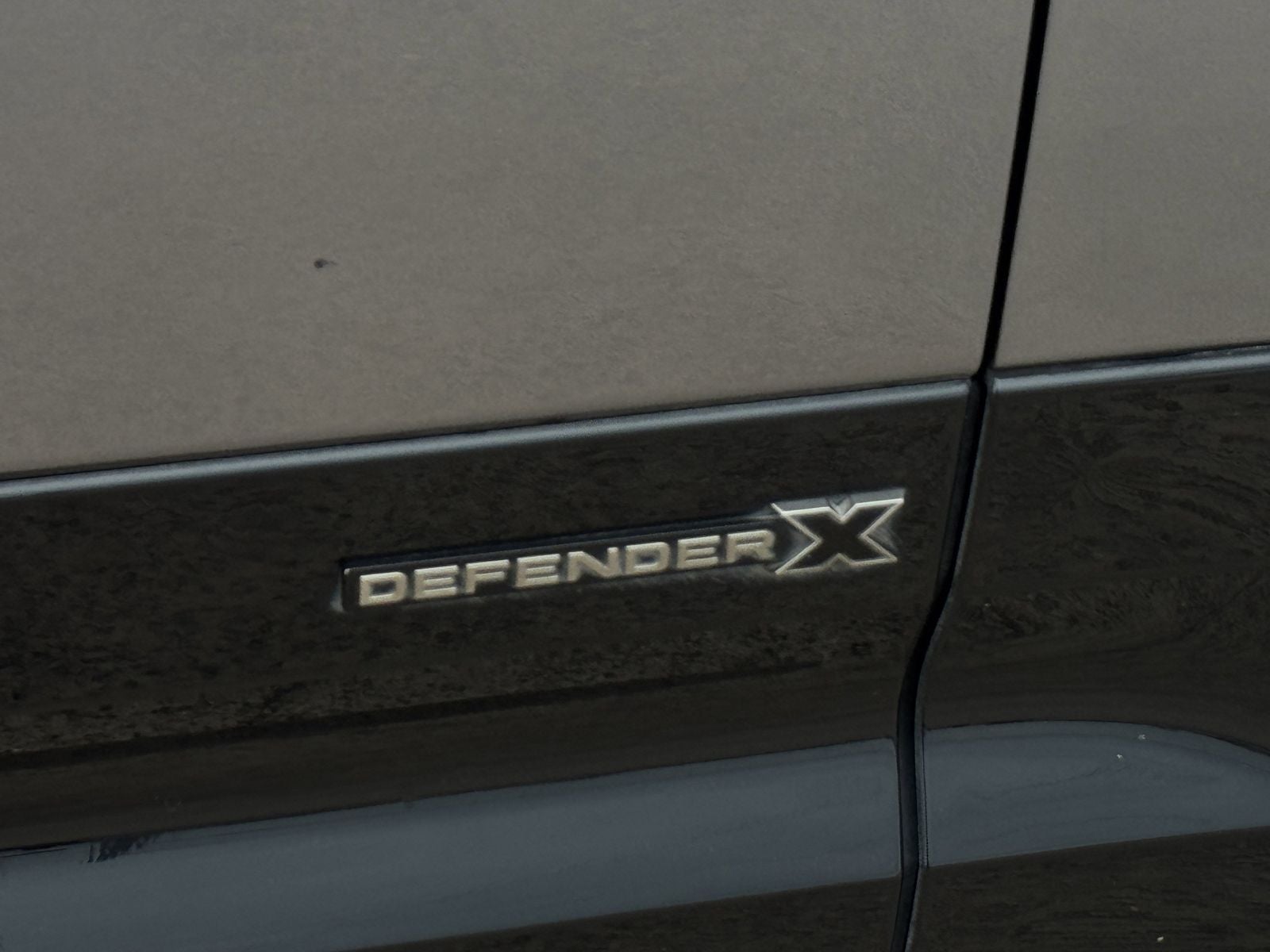 2022 Land Rover Defender 110 X