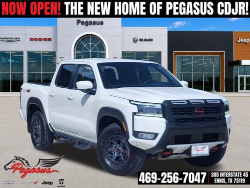 2025 Nissan Frontier Crew Cab PRO-4X 4x4