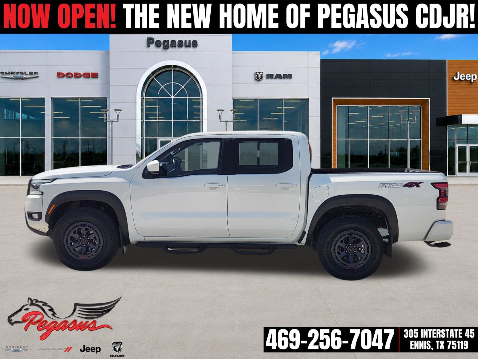 2025 Nissan Frontier Crew Cab PRO-4X 4x4