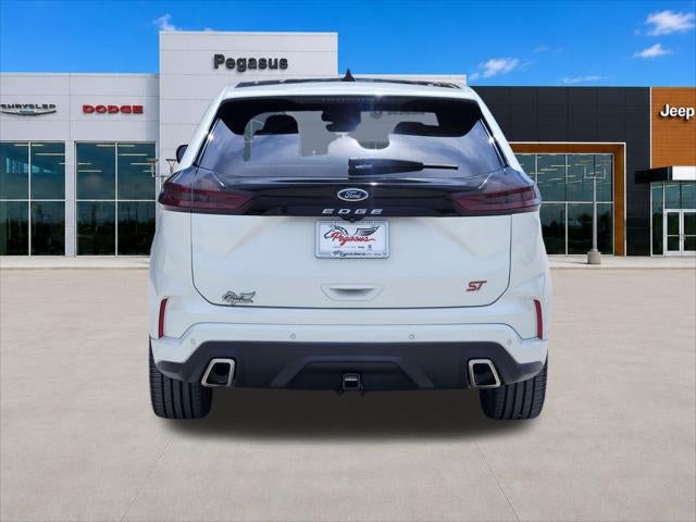 2022 Ford Edge ST
