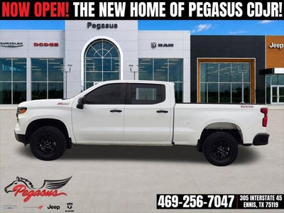2023 Chevrolet Silverado 1500 4WD Crew Cab Standard Bed Custom Trail Boss