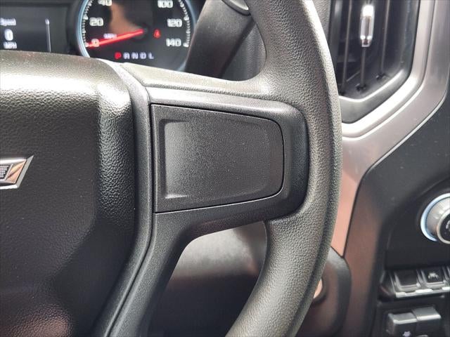 2023 Chevrolet Silverado 1500 4WD Crew Cab Standard Bed Custom Trail Boss