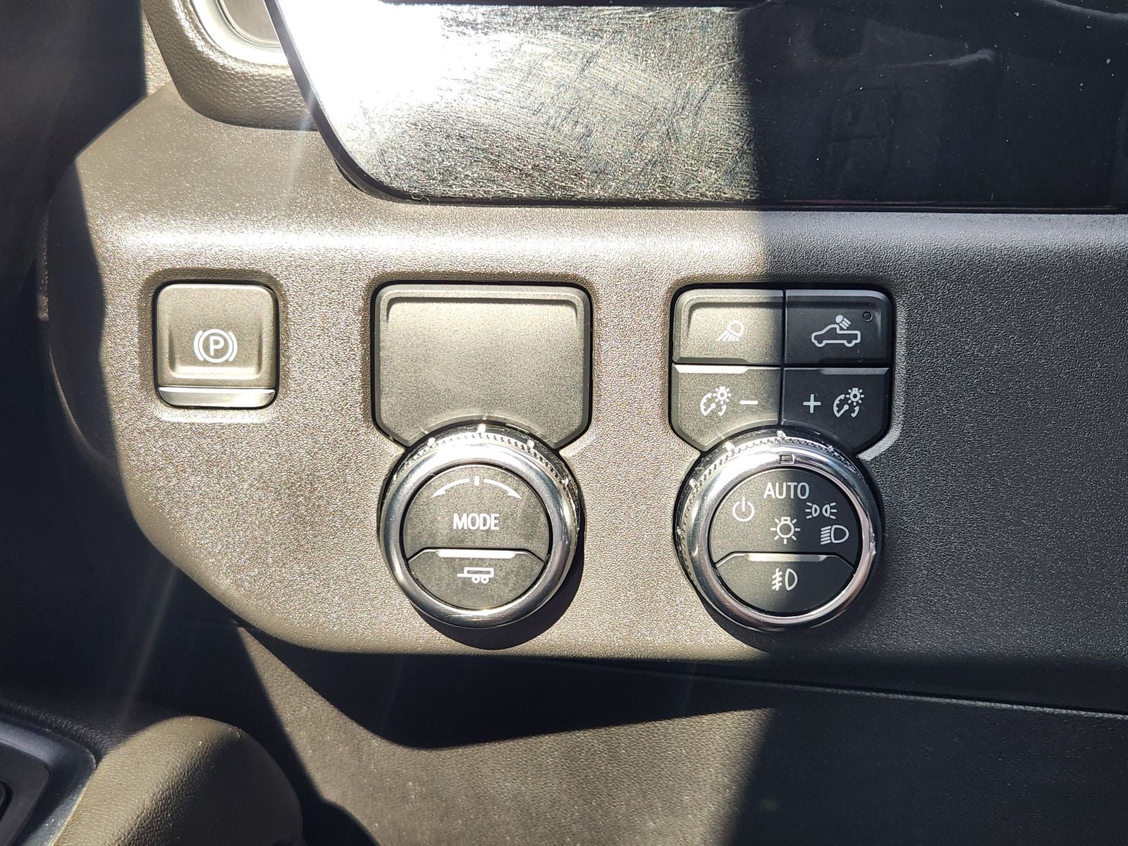 2024 GMC Sierra 1500 2WD Crew Cab Short Box SLT