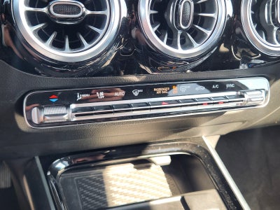 2025 Mercedes-Benz GLA 250 4MATIC®
