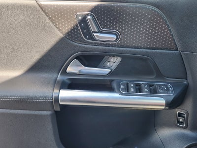 2025 Mercedes-Benz GLA 250 4MATIC®