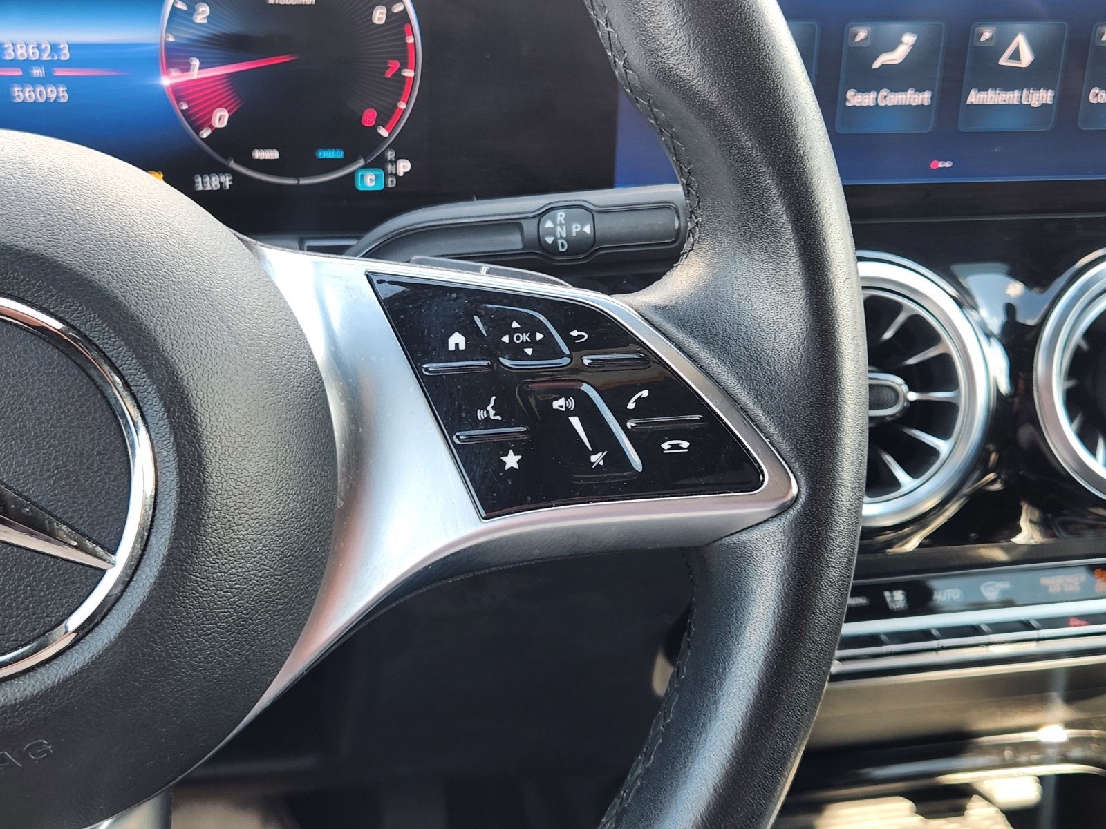 2025 Mercedes-Benz GLA 250 4MATIC®
