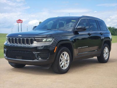 2025 Jeep Grand Cherokee Laredo X 4x2