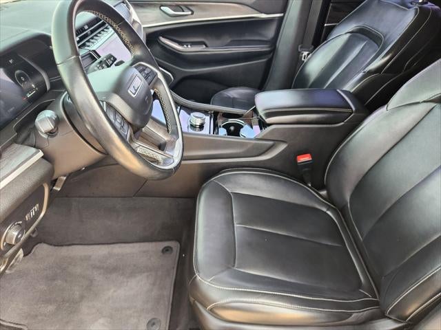 2022 Jeep Grand Cherokee Limited 4x2