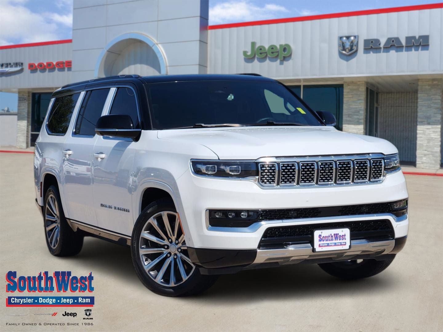2023 Jeep Grand Wagoneer L Series II 4x4