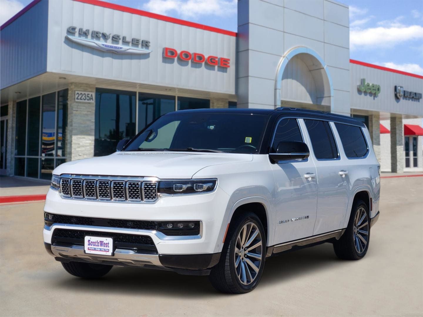 2023 Jeep Grand Wagoneer L Series II 4x4