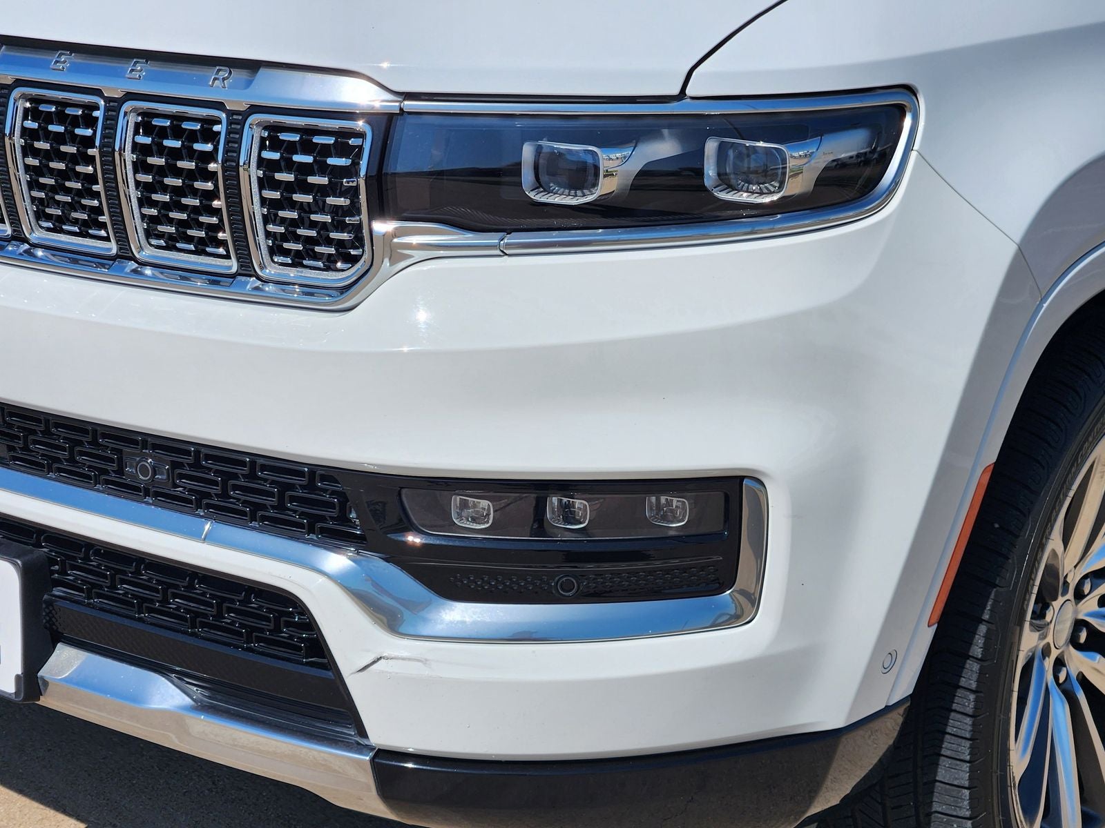 2023 Jeep Grand Wagoneer L Series II 4x4