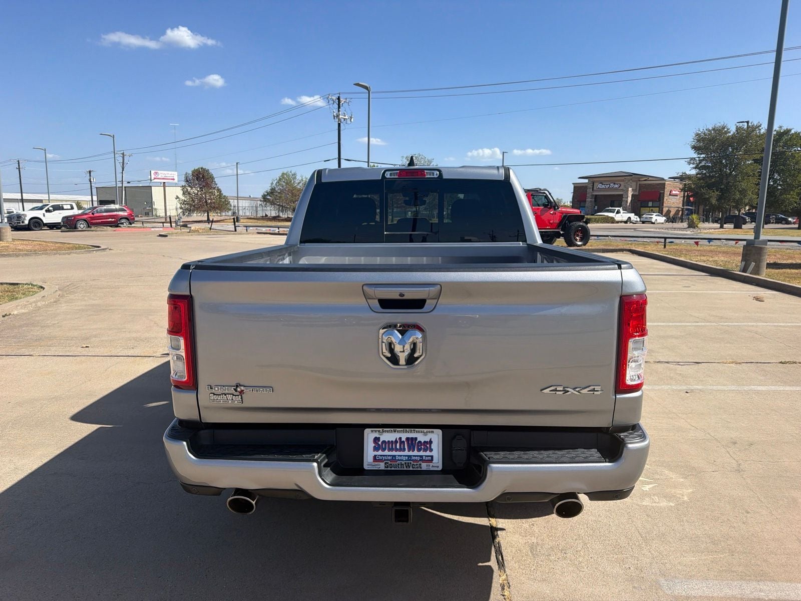 2022 RAM Ram 1500 Lone Star Crew Cab 4x4 5'7' Box