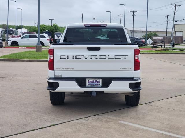 2025 Chevrolet Silverado 1500 4WD Crew Cab Short Bed Custom