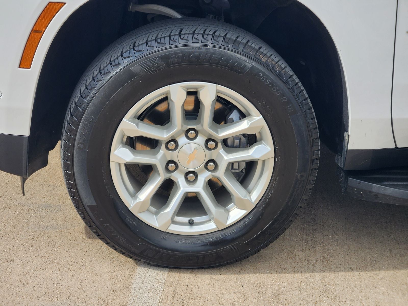 2025 Chevrolet Tahoe 2WD LS